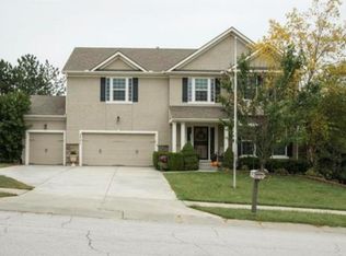 3701 SW Granite Ln, Lees Summit, MO 64082