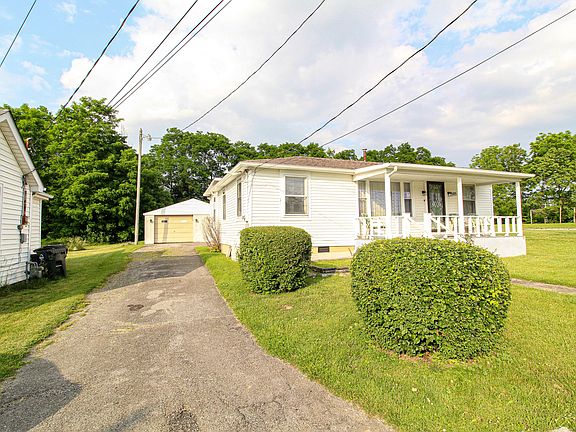 4th image of 103 Russell Ave
