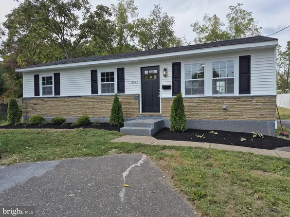 5725 Beaver Dam Rd, Bristol, PA 19007