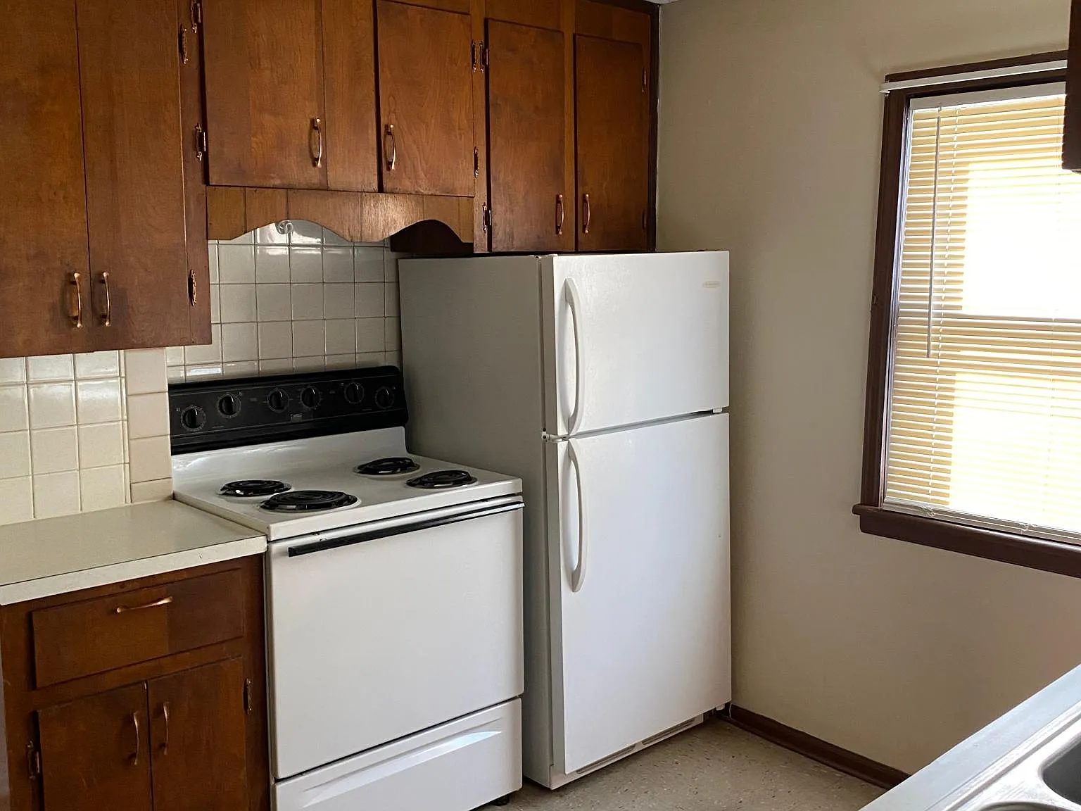 524 Chestnut St — Photo 3