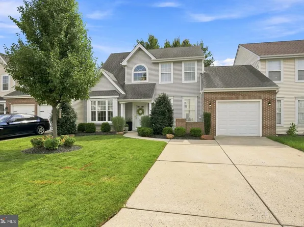 54 Fieldcrest Dr, Westampton, NJ 08060