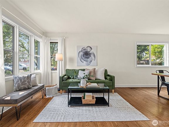 5th image of 3716 E G Street