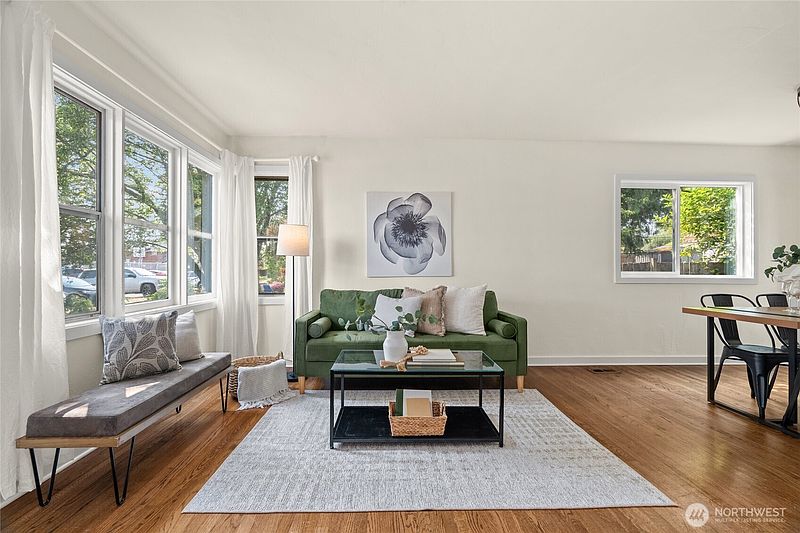 5th image of 3716 E G Street