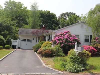 392 Erie Street, Holbrook, NY, 11741