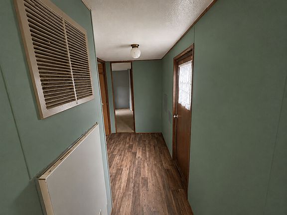 5th image of 204 Burnt Mill Rd #204