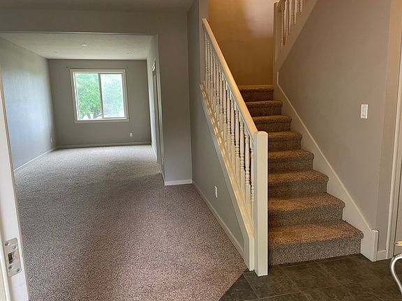 3rd image of 2175 Mayfly St
