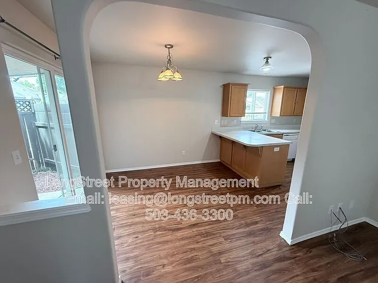 1825 SW Easy St — Photo 7