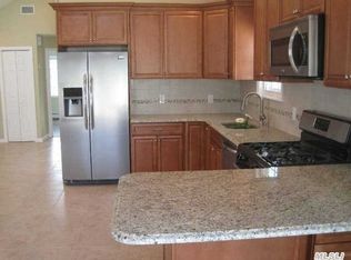 55 West Blvd, East Rockaway, NY 11518