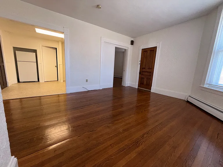 37-39 Alvarado Ave #1 — Photo 2