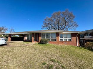 470 N Crest Rd, Chattanooga, TN 37404