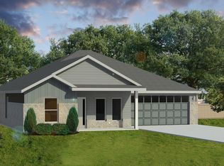 1026 Heather Ln, Moore, OK 73160