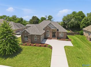 26031 Apple Orchard Ln, Athens, AL 35613