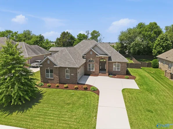 26031 Apple Orchard Ln, Athens, AL 35613