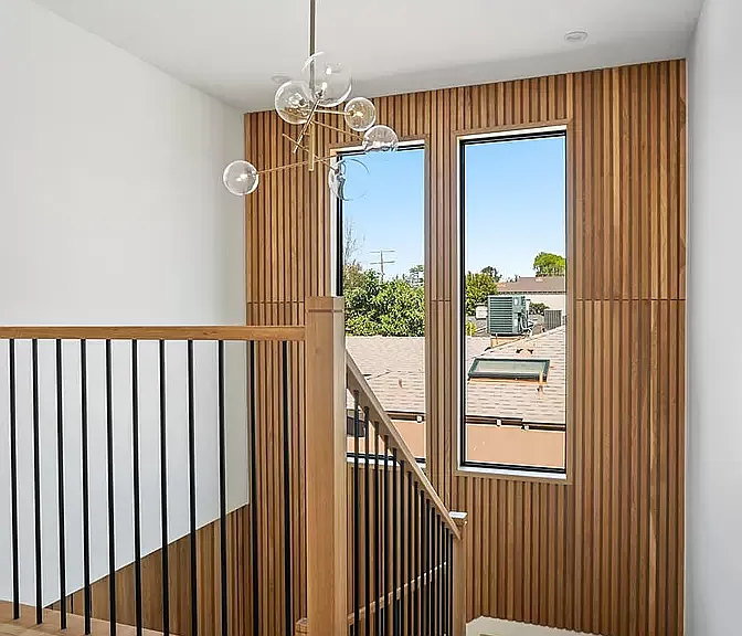 4425 Morse Ave — Photo 71