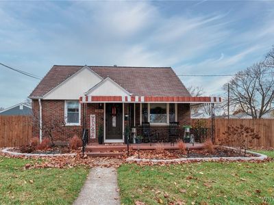 1296 93rd St, Niagara Falls, NY, 14304