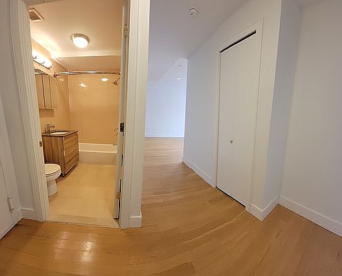 3rd image of 2911 12th St APT 2B