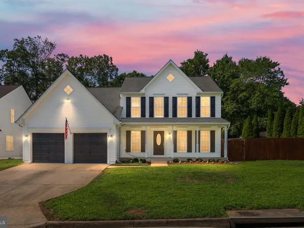 2 Saint Roberts Dr, Stafford, VA 22556