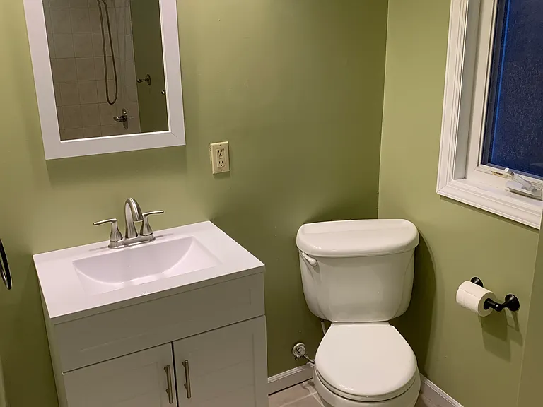 517 Ogden Ave — Photo 11