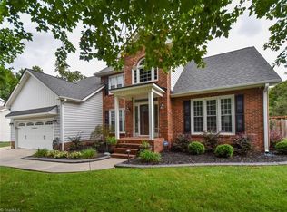 417 Cameronden Ct, Kernersville, NC 27284