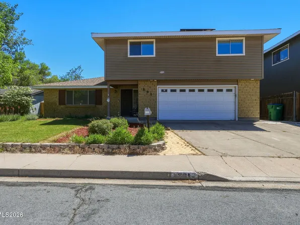201 Simone Ave, Carson City, NV 89701