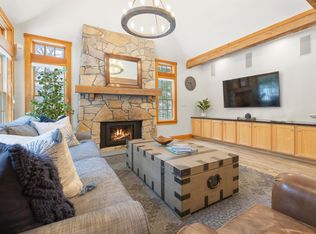 22 Upper Glades Rd #22B, South Londonderry, VT 05155