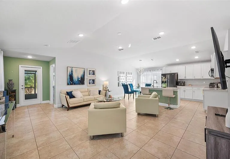 1735 Carnostie Rd — Photo 3