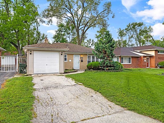 2nd image of 3119 173rd St