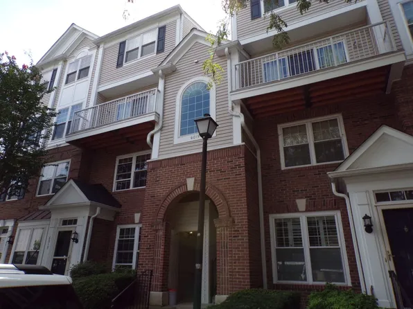6015 Terrapin Pl Unit 302, Alexandria, VA 22310