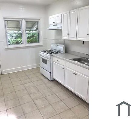 4th image of 6323 Buist Ave