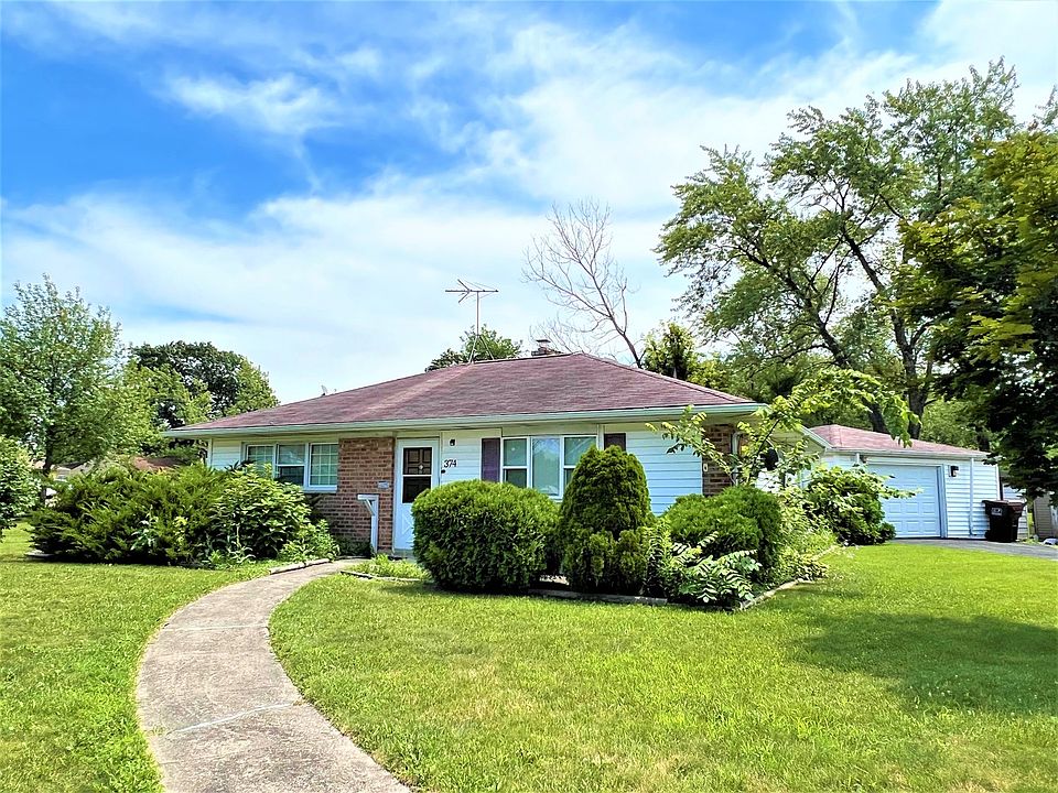 1st image of 374 Blackhawk Dr