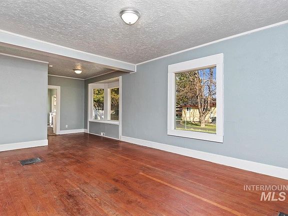 4th image of 1205 Heyburn Ave E