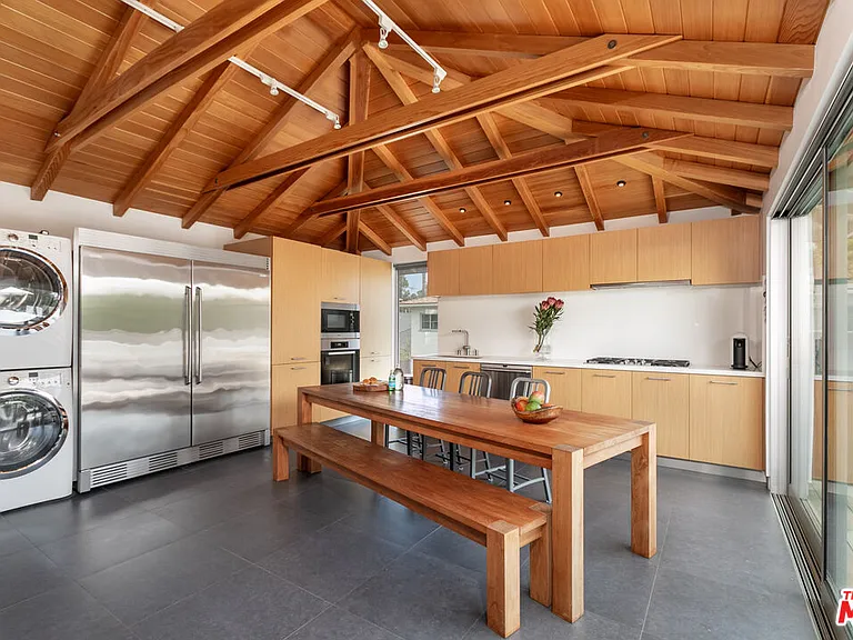 1807 Montana Ave #D — Photo 6