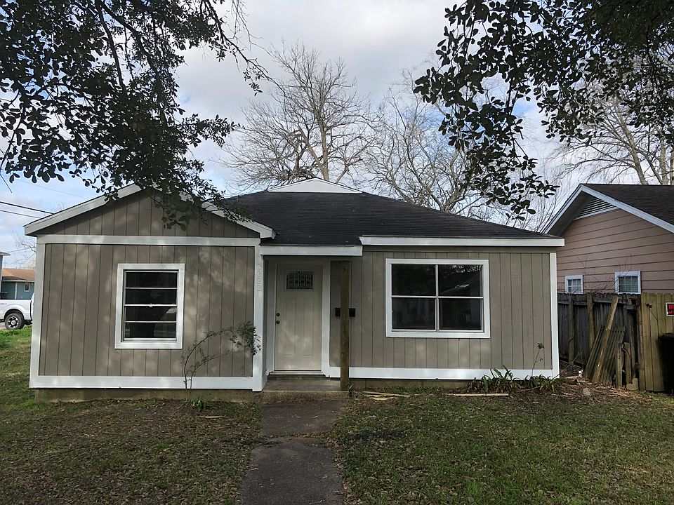 1st image of 2222 Avenue B
