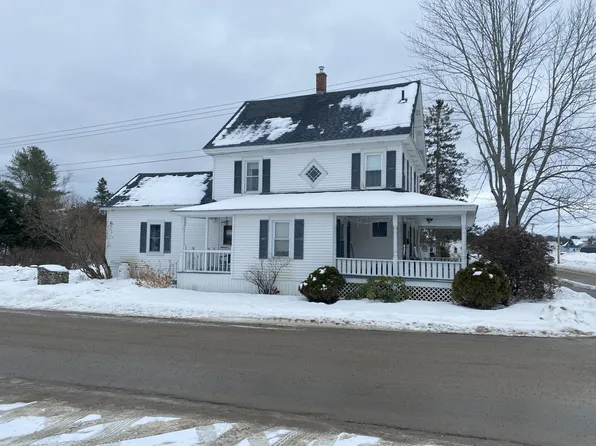 31 School Street, Lincoln, ME 04457