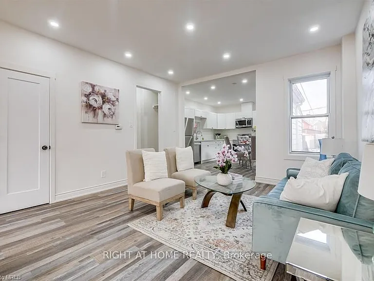 120 Tisdale St N — Photo 8