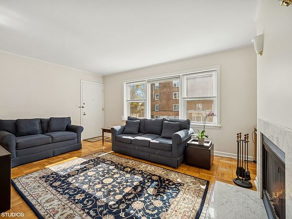 4th image of 530 Michigan Ave APT 1W