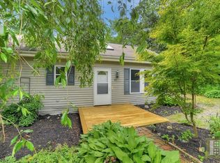 72 Dunham Rd, Hewitt, NJ 07421