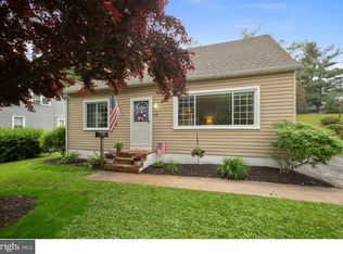 424 W Brookhaven Rd, Brookhaven, PA 19015