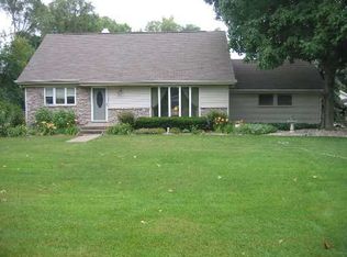 11047 Dragoon Trl, Mishawaka, IN 46544
