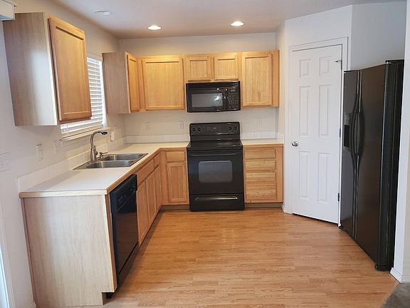 2nd image of 9666 W Shelterwood Dr