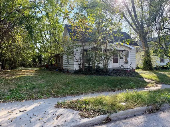 534 E Lee St, Nevada, MO 64772