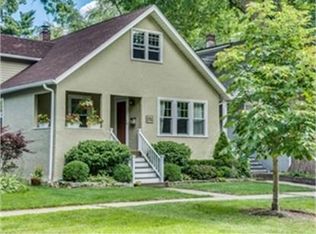 1911 Noyes St, Evanston, IL 60201