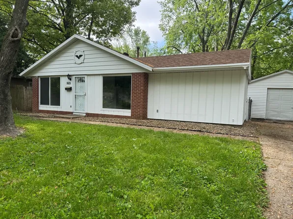 1615 Hunter St, Urbana, IL 61802