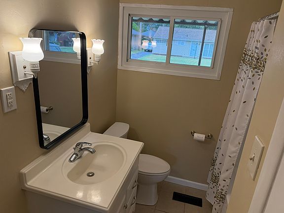 5th image of 8020 Carlsbad Dr