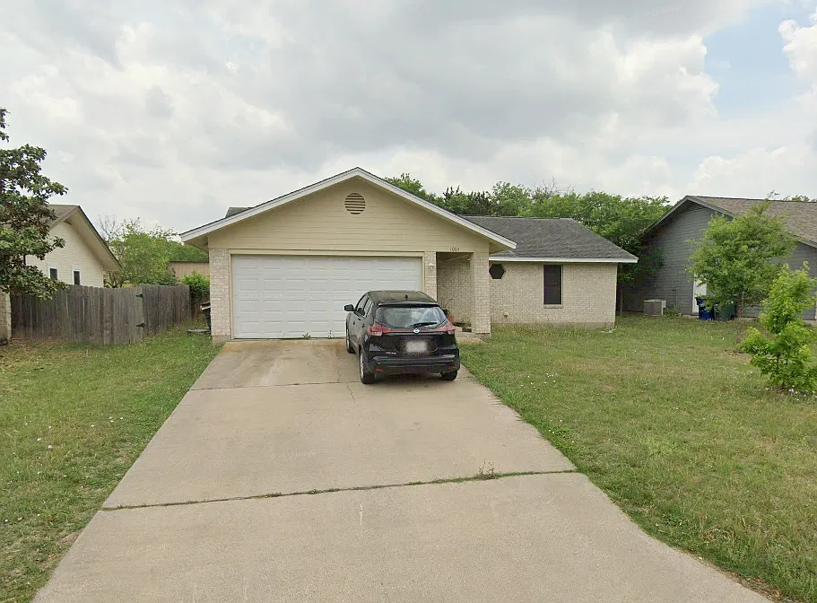 1004 Eagles Way