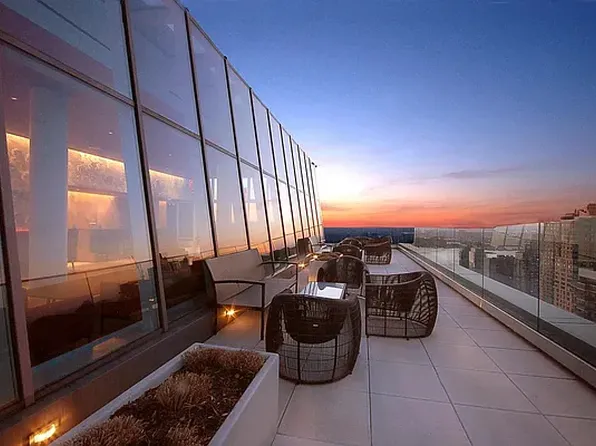 322 West 57th Street image 9 of 16