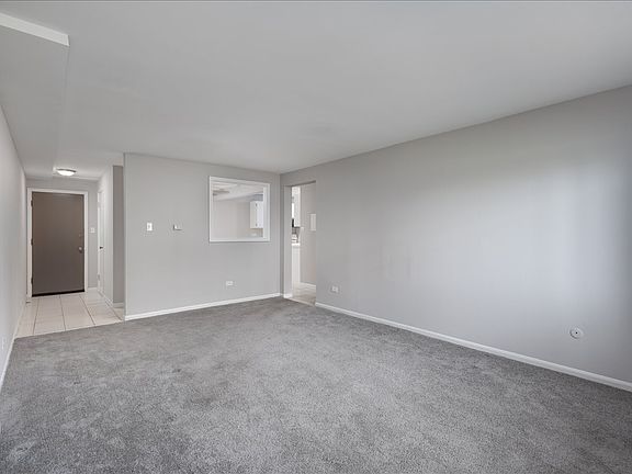 3rd image of 5740 East Ave #1C
