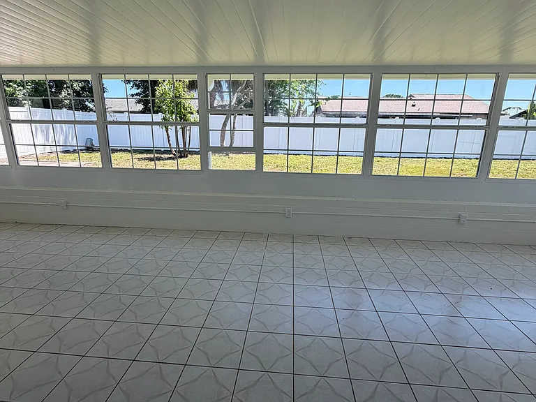 808 Balsamwood Ln — Photo 25