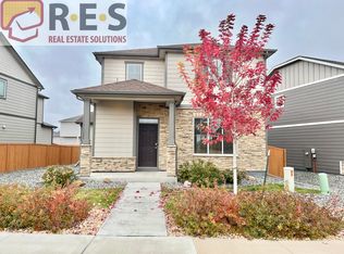 6902 Longpark Dr, Parker, CO 80138