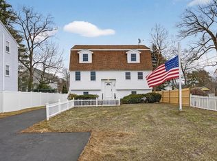14 Cedarwood Rd, Billerica, MA 01821